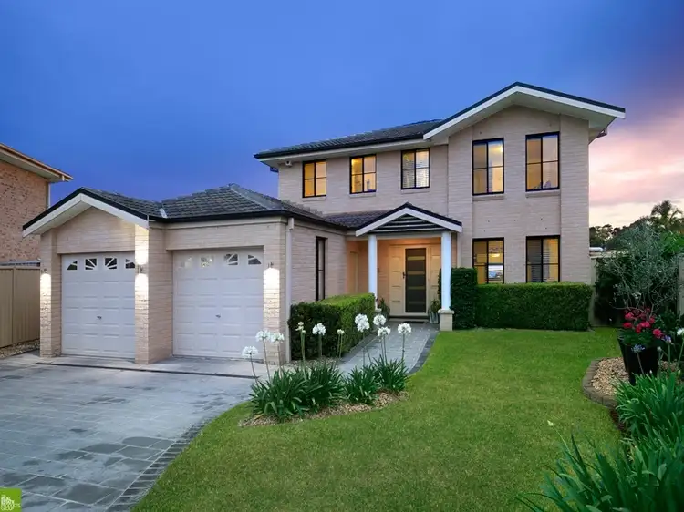 9 The Grange, Horsley NSW 2530
