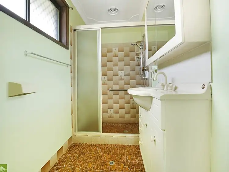 Sixth view of Homely house listing, 1 St Marks Cres, Figtree NSW 2525