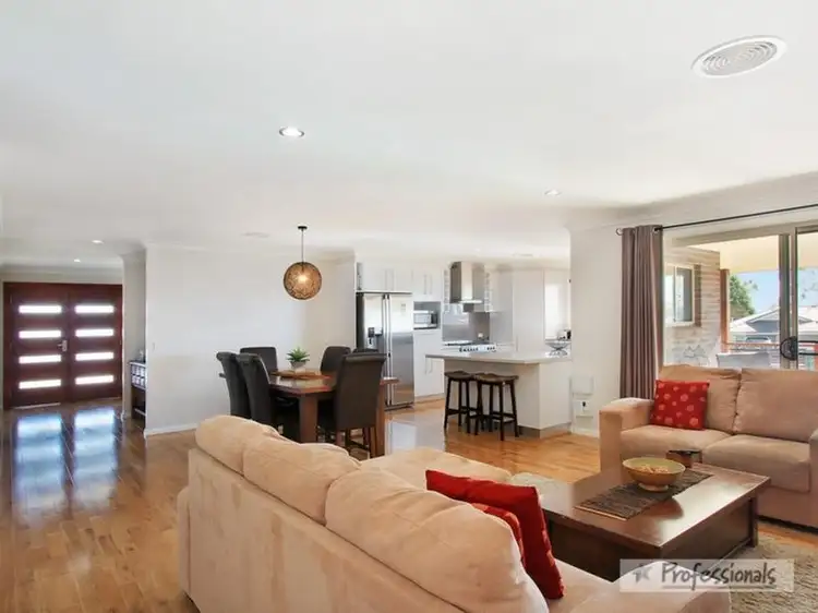 Fifth view of Homely house listing, 7 Hardman Close, Armidale NSW 2350