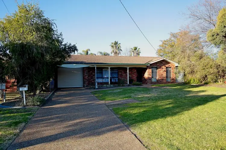 27 Gardenia Avenue, Lake Albert NSW 2650
