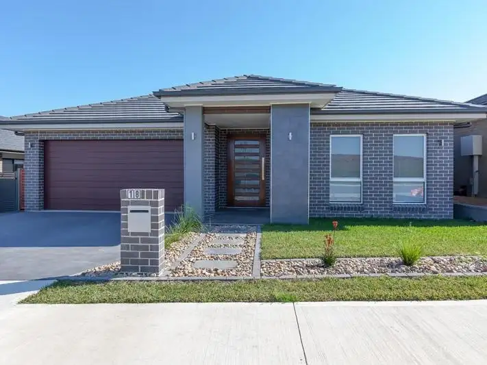18 Larkham Street, Oran Park NSW 2570