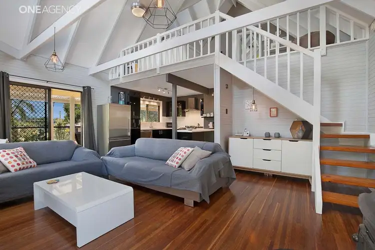 21 Beacon Road, Booral QLD 4655