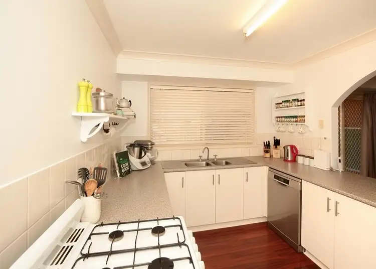 Fifth view of Homely house listing, 38 Eldershaw Drive, Forest Hill NSW 2651