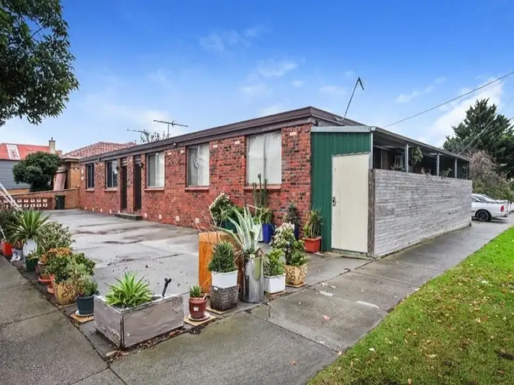 7/26 Hampshire Road, Sunshine VIC 3020