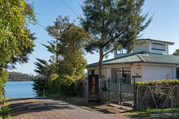 10 Eton Street, Beauty Point TAS 7270