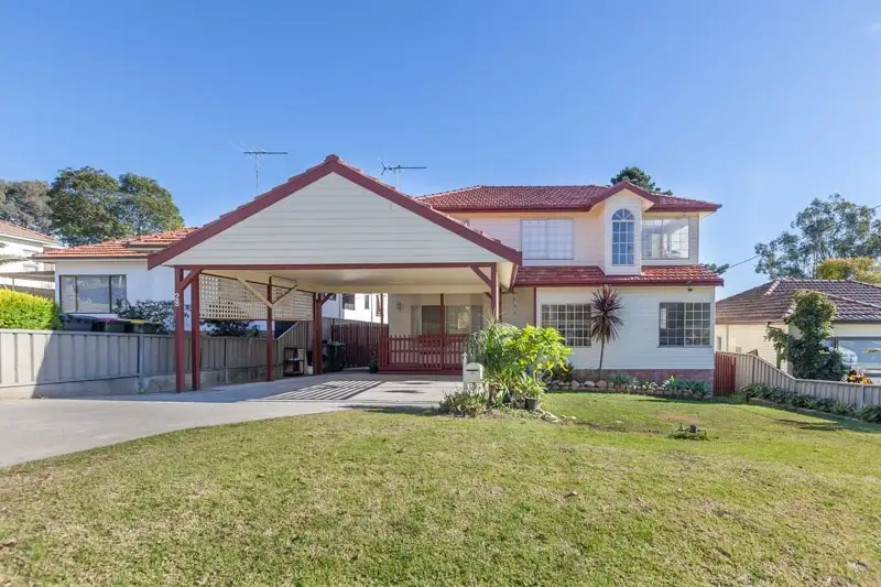 Main view of Homely house listing, 28 Farnsworth Avenue, Campbelltown NSW 2560