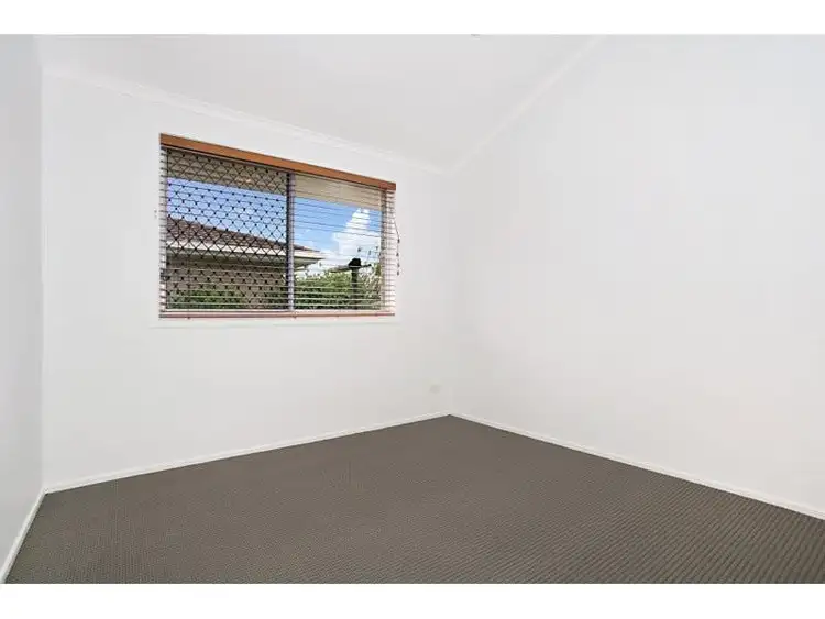 Fourth view of Homely unit listing, 1/119 Sunshine Bvd, Mermaid Waters QLD 4218