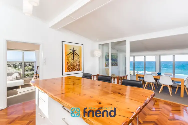 18 Ocean Street, Fishermans Bay NSW 2316