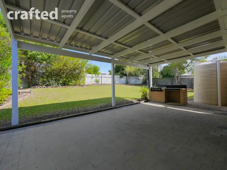 2 Diamantina Street, Hillcrest QLD 4118