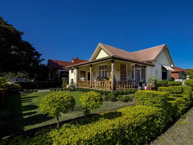 Main view of Homely house listing, 80 Gordon Avenue, Hamilton South NSW 2303