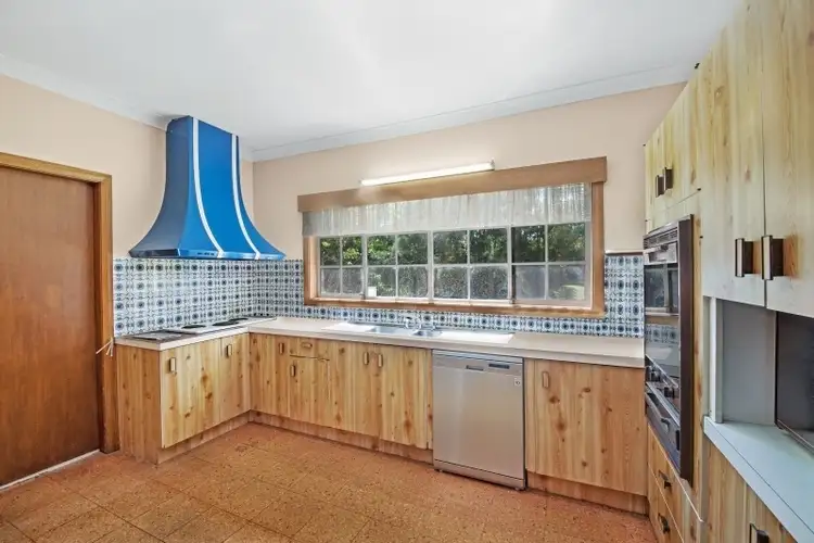 Sixth view of Homely house listing, 1 Boxwood Close, Ourimbah NSW 2258
