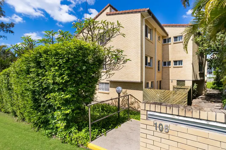 Main view of Homely unit listing, 3/106 Indooroopilly Road, Taringa QLD 4068