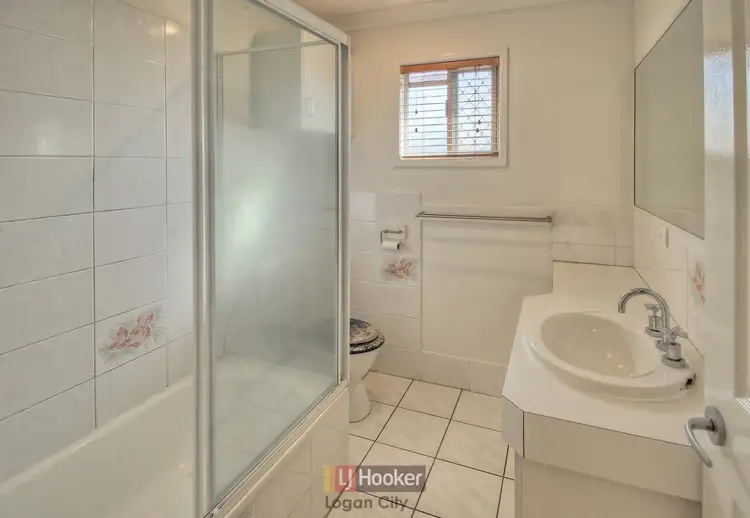 Third view of Homely townhouse listing, 1/65 Park Road, Slacks Creek QLD 4127