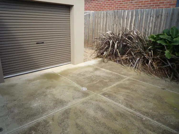 Seventh view of Homely unit listing, 1/16 Ella Crt, Kurunjang VIC 3337