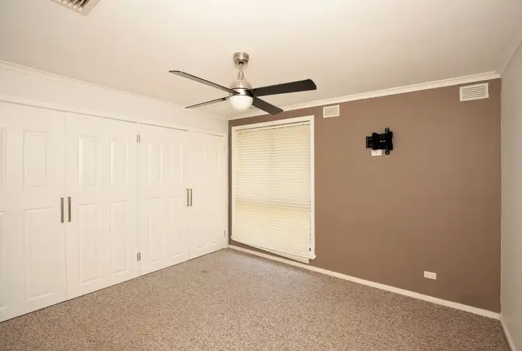 Sixth view of Homely house listing, 15 Telopea Crescent, Lake Albert NSW 2650