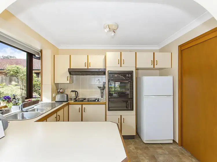 Third view of Homely unit listing, 2/7 Robson Close, Point Clare NSW 2250
