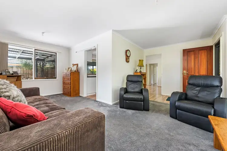 Second view of Homely house listing, 6 Paras Dve, Carrum Downs VIC 3201
