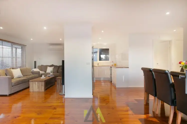 Fourth view of Homely house listing, 7 Bryson Court, Langwarrin VIC 3910