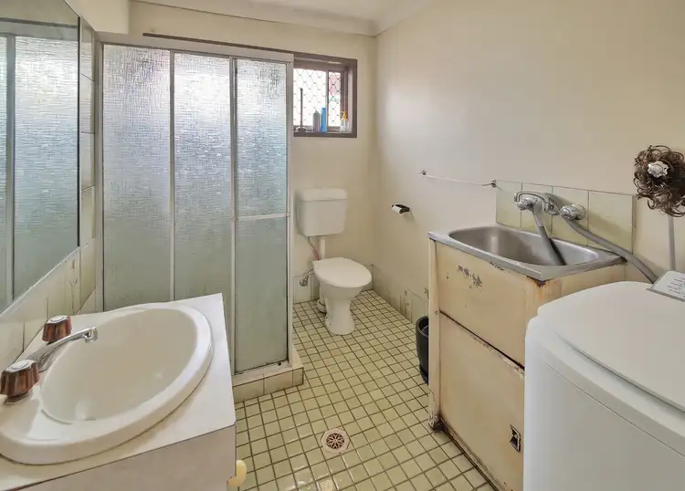 Sixth view of Homely unit listing, 2/10 North Road, Woodridge QLD 4114