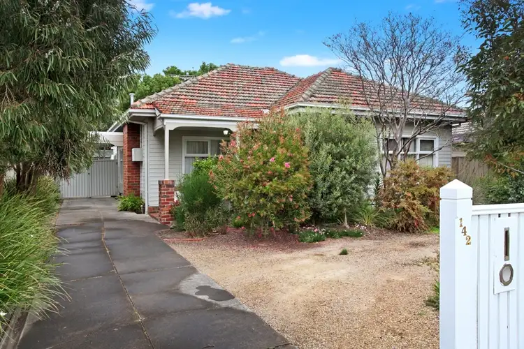 142 Cornwall Road, Sunshine VIC 3020