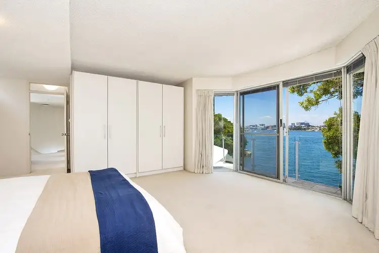 Third view of Homely apartment listing, 4/2 West Crescent Street, Mcmahons Point NSW 2060