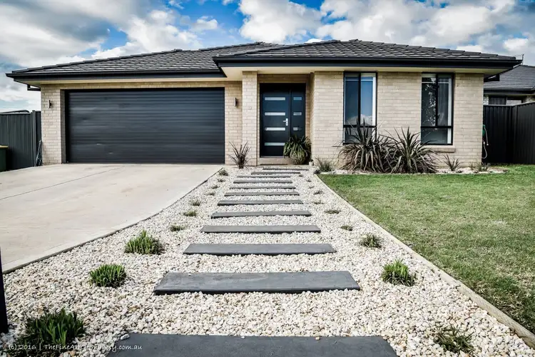 32 Kurrajong Road, Gunnedah NSW 2380