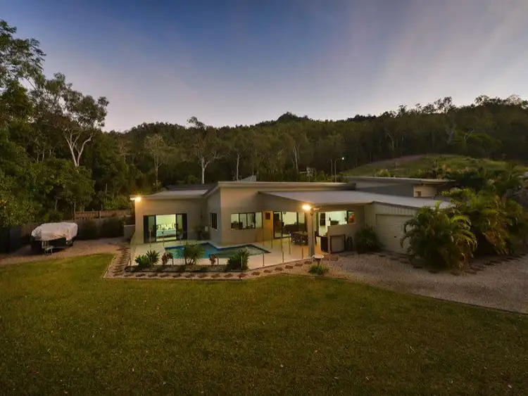 Sixth view of Homely house listing, 17 Megalong Close, Smithfield QLD 4878
