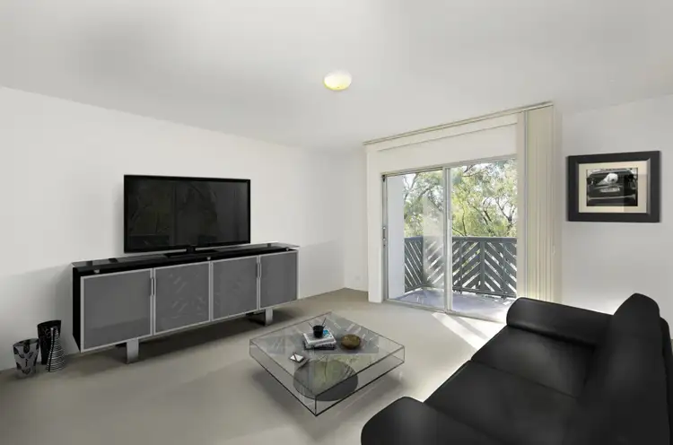 Main view of Homely flat listing, 16/78 Hodgson Crescent, Pearce ACT 2607