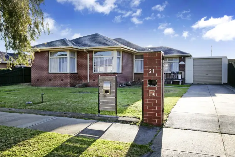 21 Sheldon Place, Sunshine West VIC 3020