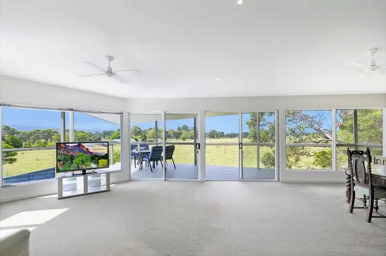 54 Wondalga Crescent, Nowra NSW 2541