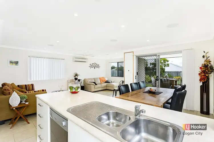 Second view of Homely townhouse listing, 9/3-7 Ming St, Marsden QLD 4132