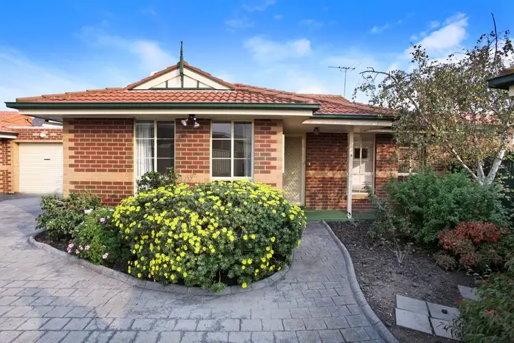 3/68 Meadowbank Drive, Sunshine North VIC 3020