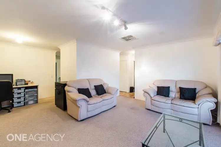 Fourth view of Homely house listing, 25 Montrose Circle, Camillo WA 6111