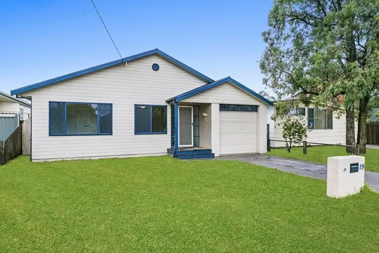 19 Veron Road, Umina Beach NSW 2257
