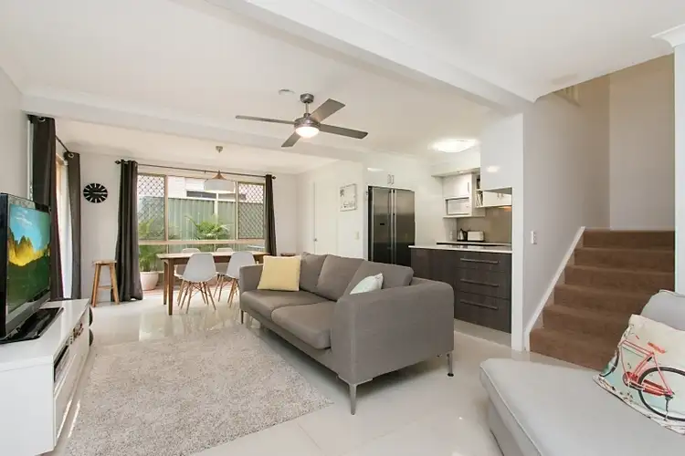 4/27 Philip Street, Currumbin QLD 4223