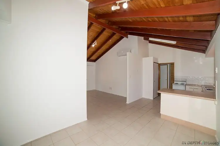 Main view of Homely unit listing, 2/9 Aleta Court, Avoca QLD 4670