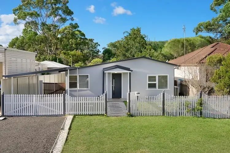 Third view of Homely house listing, 20 Carrington Avenue, Woy Woy NSW 2256