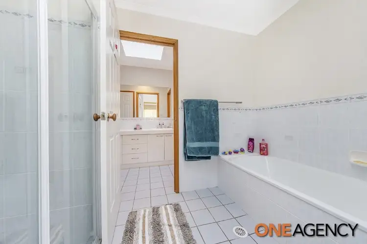 Fifth view of Homely house listing, 20 Chipperfield Circuit, Gordon ACT 2906