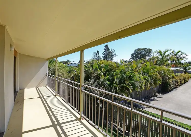 Third view of Homely unit listing, 6 Lincolnfield Street, Torquay QLD 4655