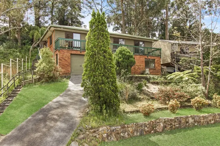 22 Roselands Ave, Wyoming NSW 2250