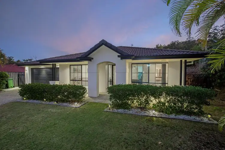 4 Fitzgerald Close, Maudsland QLD 4210