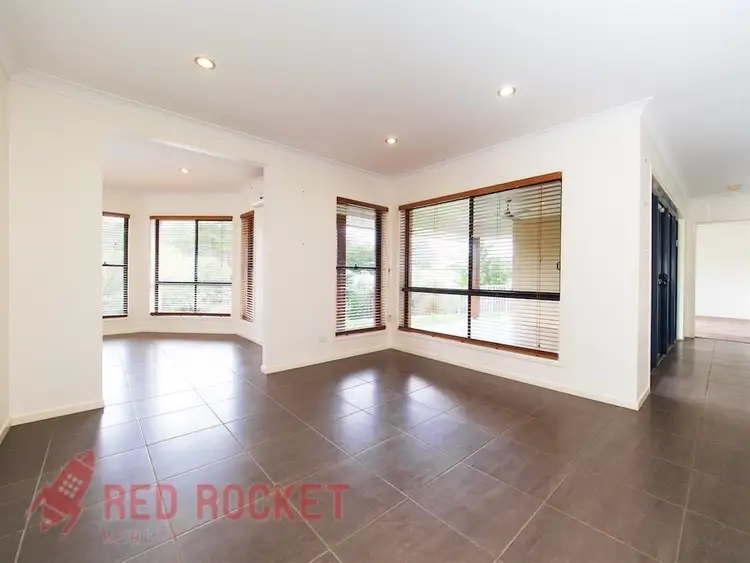 Fifth view of Homely house listing, 4 Clem Close, Daisy Hill QLD 4127