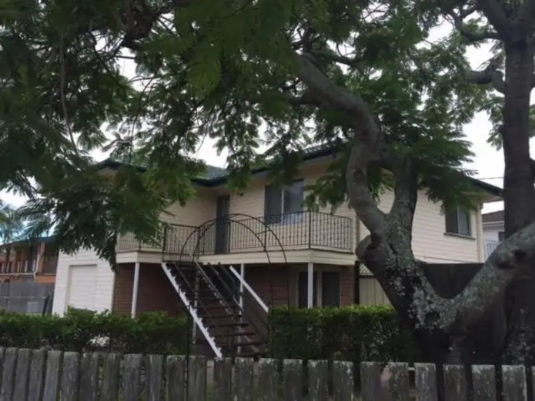 1 Woody Avenue, Kingston QLD 4114