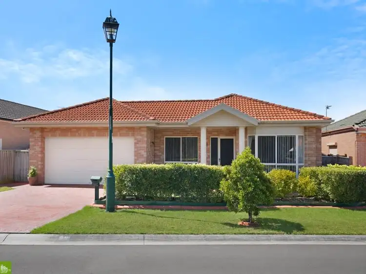 88 Stanthorpe Drive, Kanahooka NSW 2530