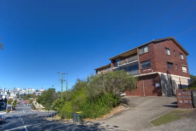 Main view of Homely unit listing, 1/4 Rosemount Terrace, Windsor QLD 4030