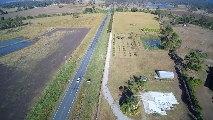 1 Larch Road, Tamborine QLD 4270