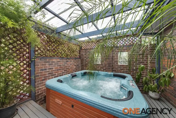 Seventh view of Homely house listing, 2 Stieglitz Circuit, Kambah ACT 2902