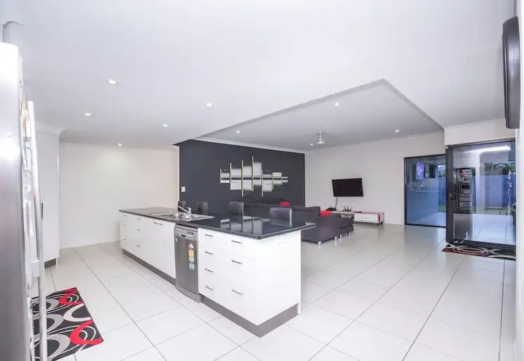 Fifth view of Homely house listing, 7 Outlook Court, Ashfield QLD 4670