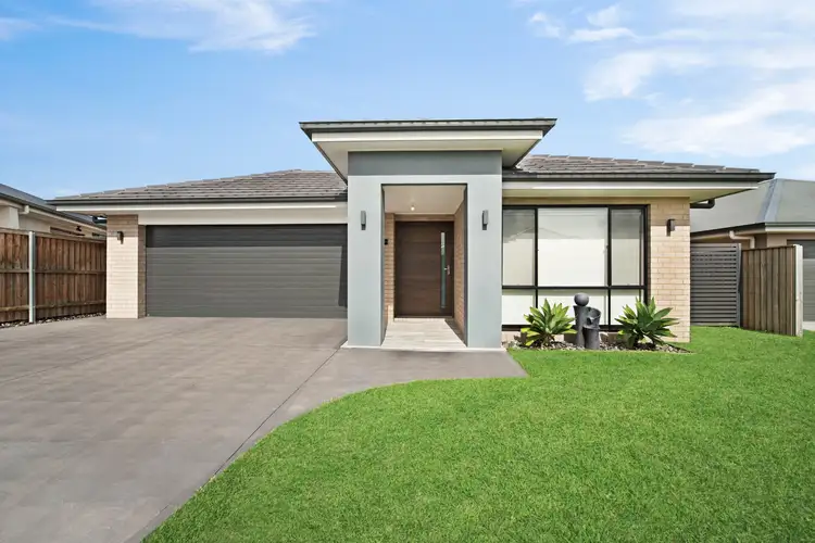 Main view of Homely house listing, 5 Skimmer Street, Chisholm NSW 2322