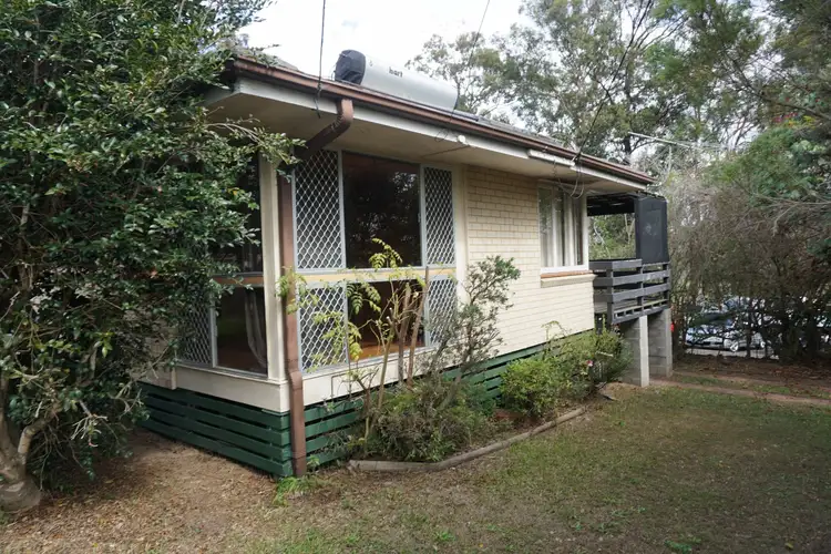 12 Arthur Street, Woodridge QLD 4114